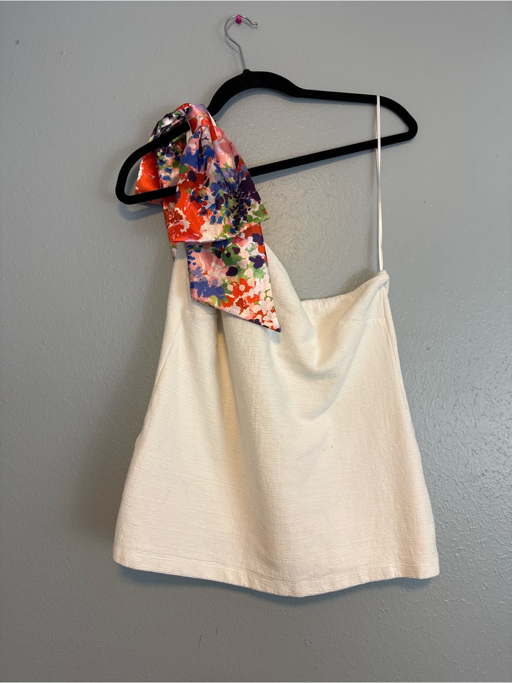 Maeve Anthropologie White Floral Bow One Shoulder Top M